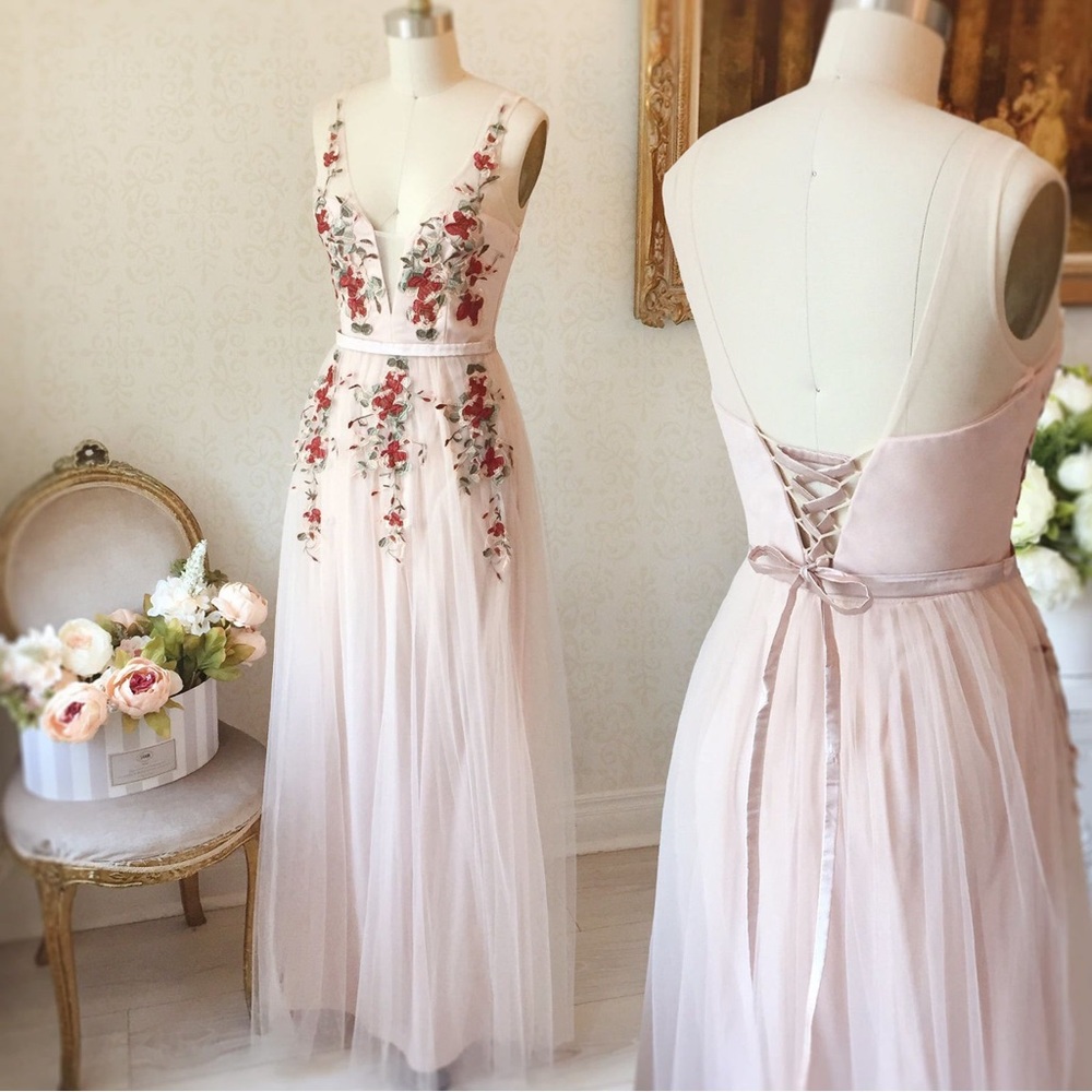 Elegant Floral Embroidered Pink Dress